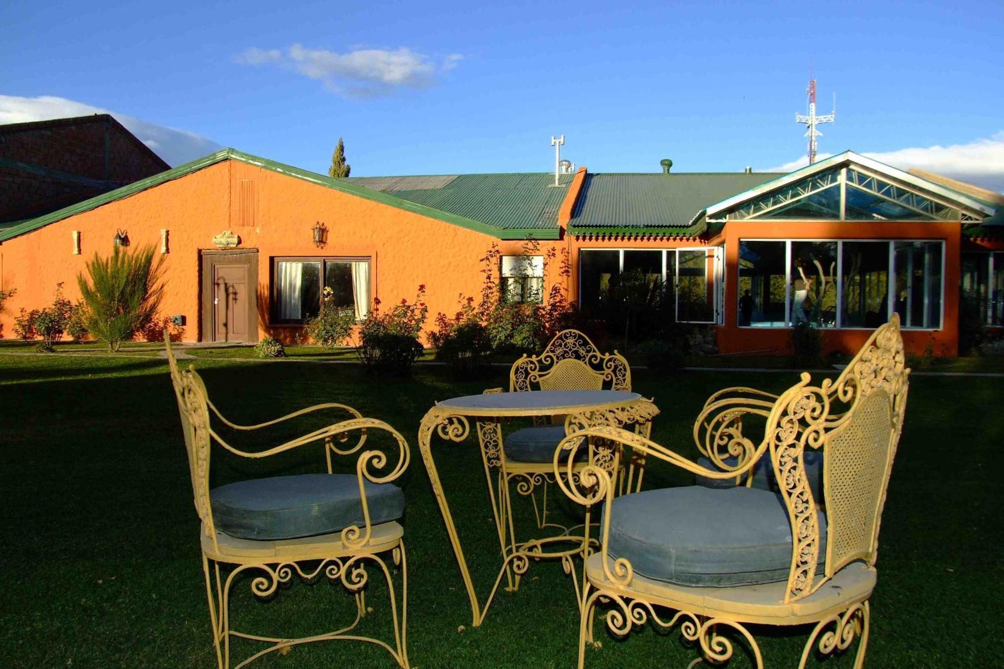 "La Loma" - Vieja Casona Aparthotel El Calafate Esterno foto