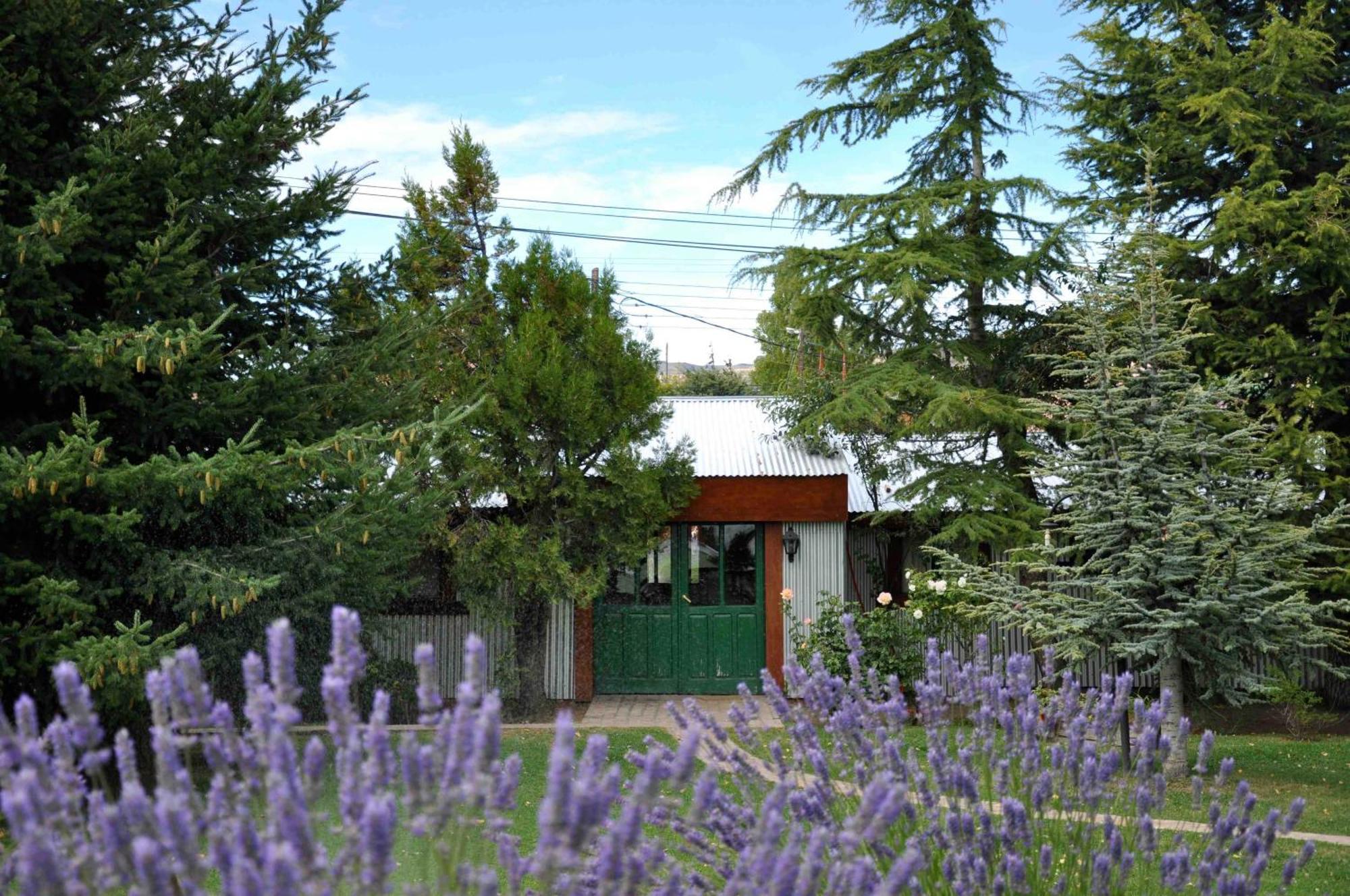 "La Loma" - Vieja Casona Aparthotel El Calafate Esterno foto